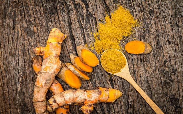 turmeric and turmeric powder